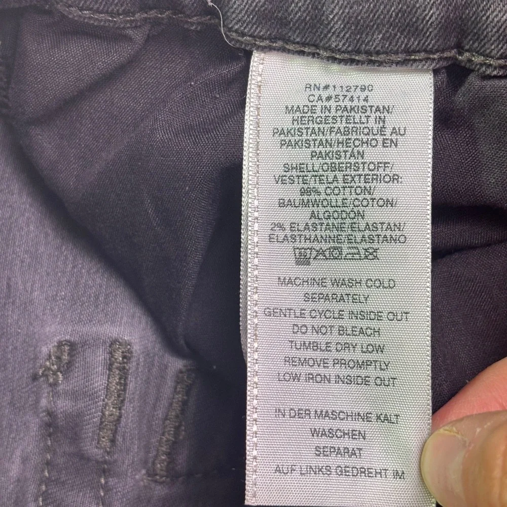 True Religion Mens Rocco Relaxed Skinny Jeans 38 Faded Black Flap Pocket Stretch